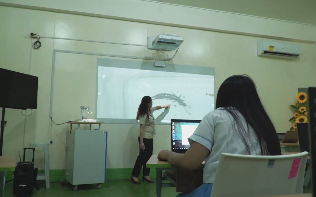 First 21st Century classrooms built in Lipa, Batangas