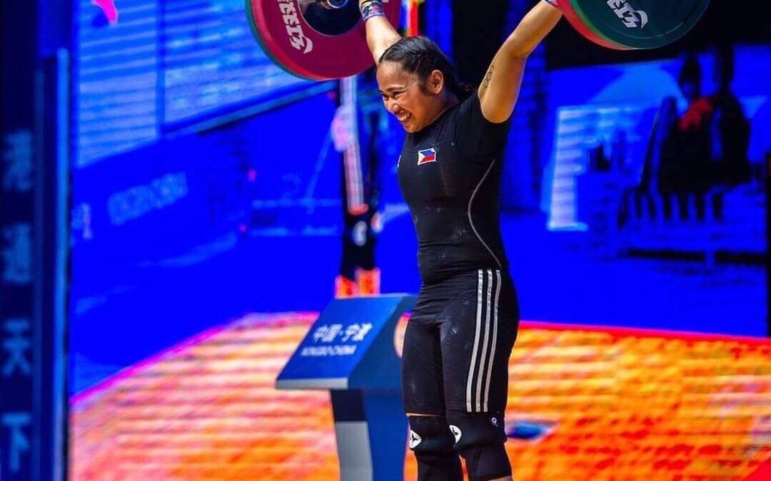 Hidilyn Diaz triumphs in China with Triple Silvers at Asian Weightlifting Championships