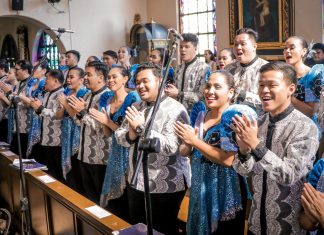 University of Santo Tomas Singers