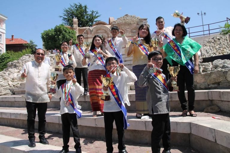 Filipino mathlete champions