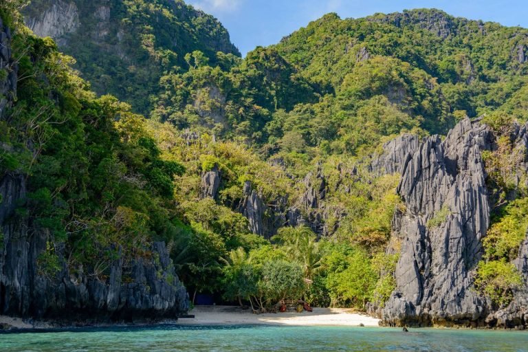 Hidden beach El Nido Philippines