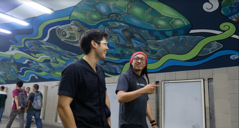 Paseo de Roxas underpass art