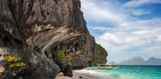 Top travel destination Palawan