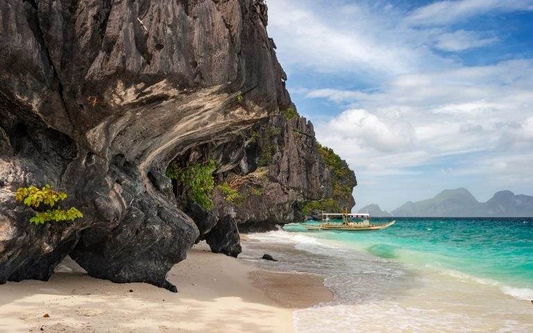 Top travel destination Palawan