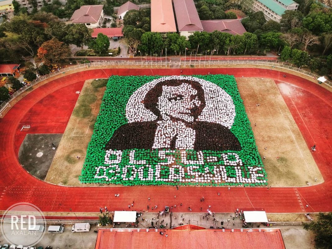 De La Salle University Dasmariñas Umbrella Mosaic Is Officially A