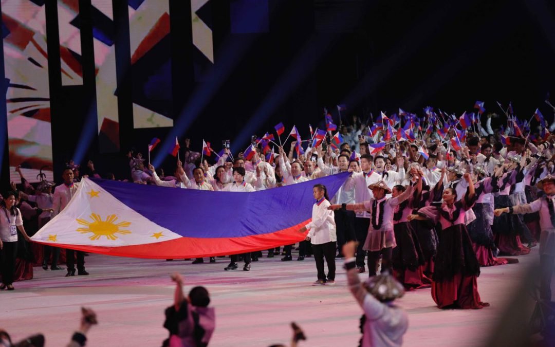 Philippines clinch SEA Games overall crown with 149 golds, breaking new records