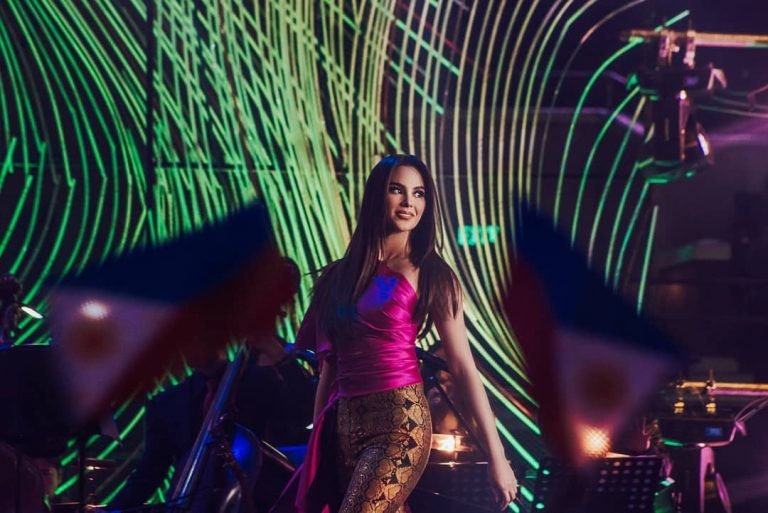 Catriona Song