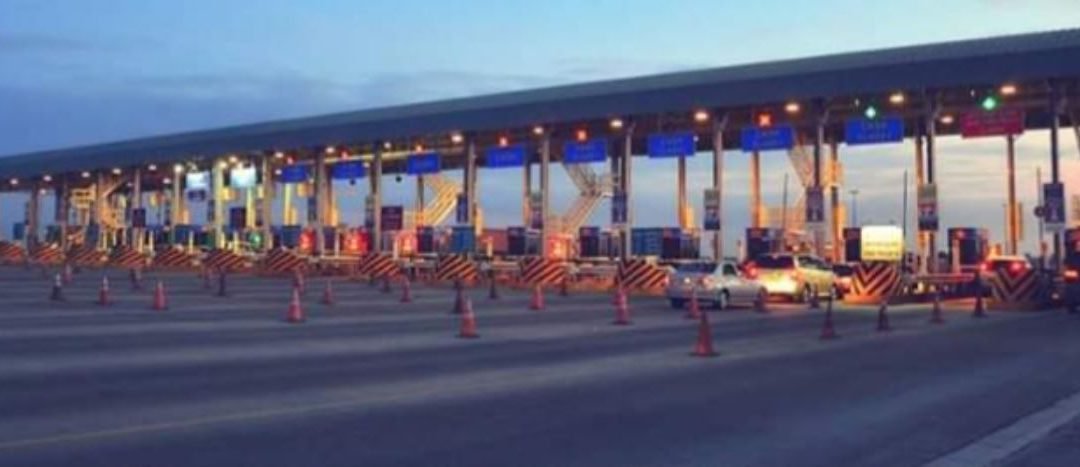 CAVITEX, C5, SLEX, STAR Tollways waive motorist fees helping Taal evacuees