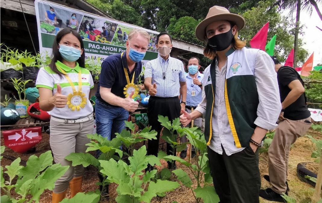 Nueva Ecija rice farmers learn sustainability practices from PAG-AHON project