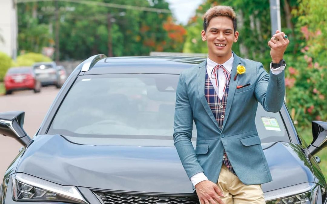 Filipino nurse Sherlon Garbo wins Melbourne Cup Fashion Racewear contest