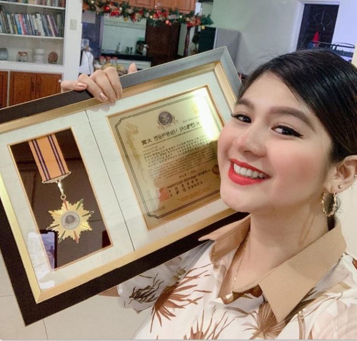 Filipina Actress Kim Rodriguez Receives Korea Entertainment Star Award Good News Pilipinas