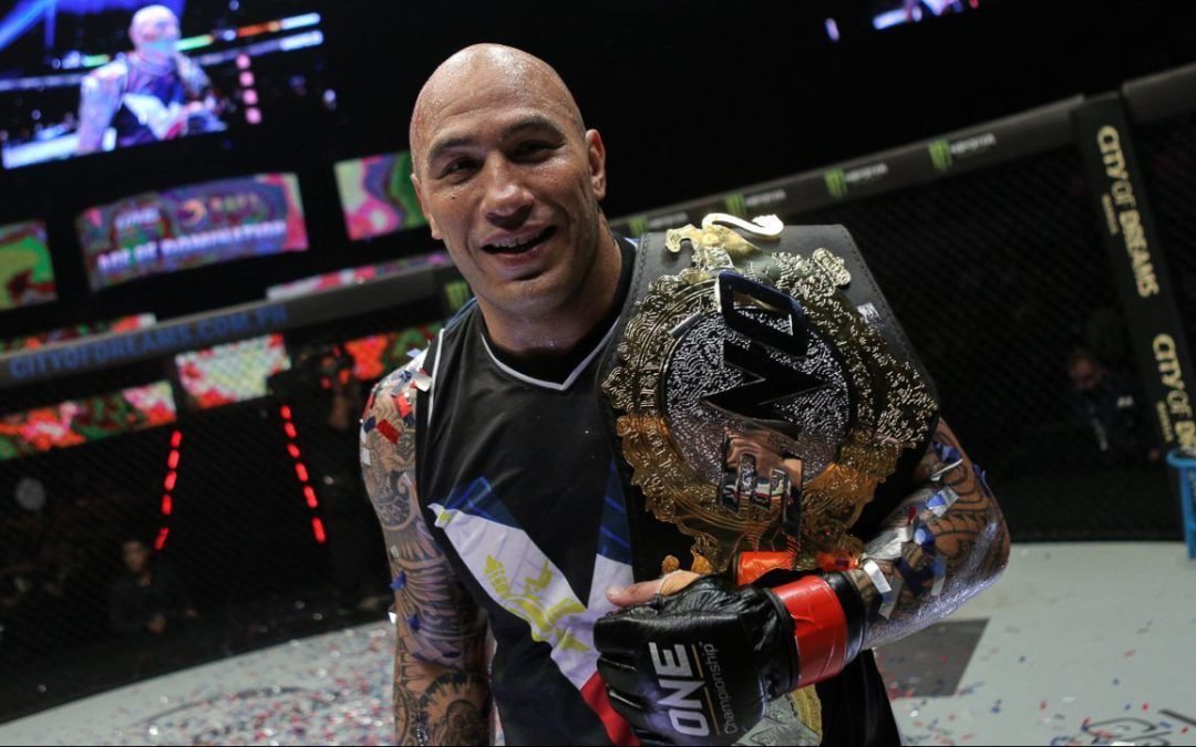 MMA world champion Brandon Vera guests on The Apprentice: ONE Championship Edition