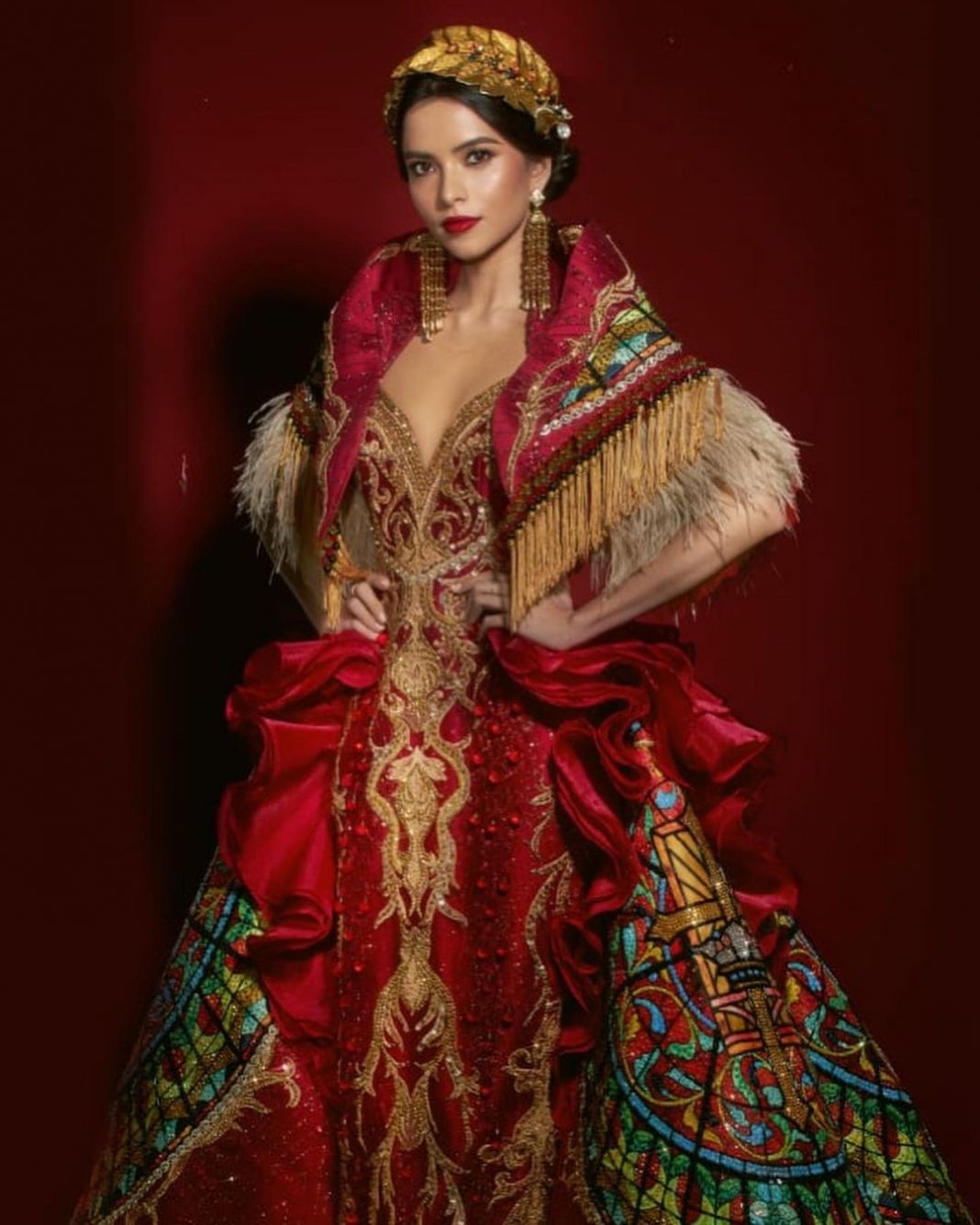 Kelley Day in modern Maria Clara wins Miss Eco International Best ...