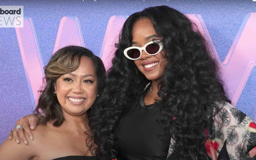 H.E.R. dedicates Billboard Impact Award to Filipina mother