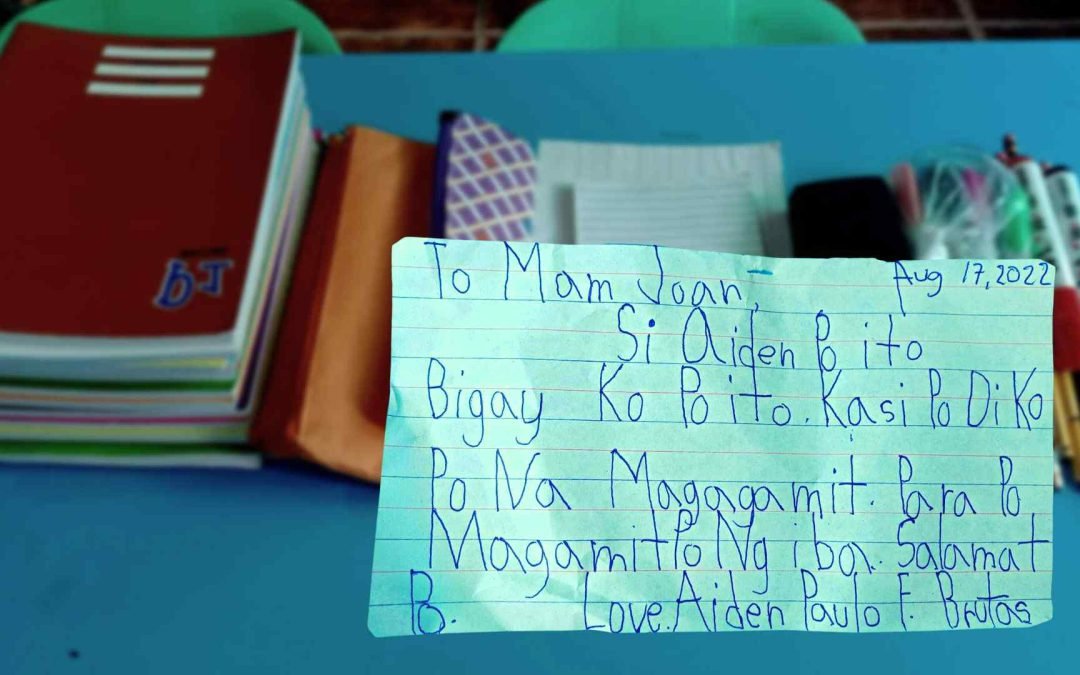 Grade school student offers unused school supplies to needy classmates