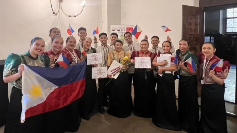 UP Concert Chorus gold triumph