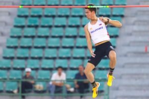 Filipino pole vaulter EJ Obiena competes in the men’s pole vault at the 2025 SEA Games.